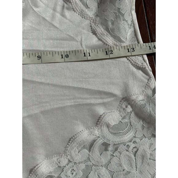 Vintage Interludes by CIRA White Lace & Satin Teddy Bodysuit Lingerie Medium - Picture 15 of 16